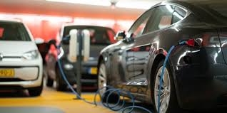 Elektrikli araçlarda kullanım sırasında dikkat etmeniz gerekir mi?